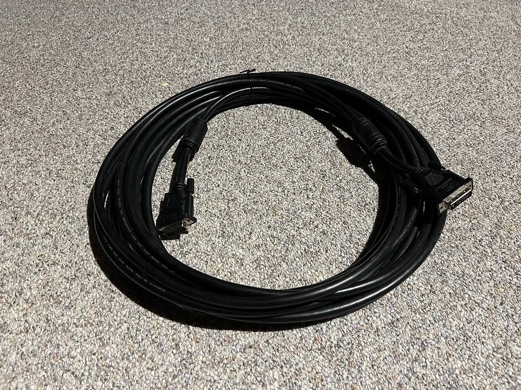 Cavi: Roline DVI zu DVI Kabel 10 m – Usato da Matzingen venduto da faruk.vene