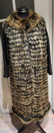 Twin Set Pelz Mantel Gr. S/M