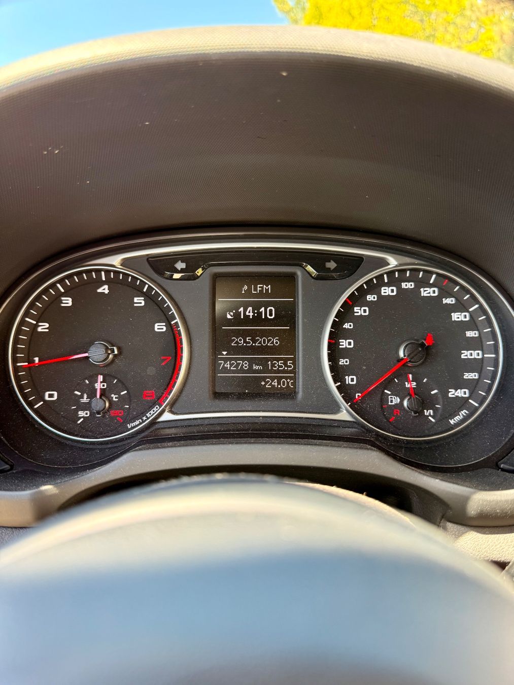 Audi Automobili: Audi A1 Sportback 1.2 TFSI Attraction – Usato da Nyon venduto da SandraPr 3
