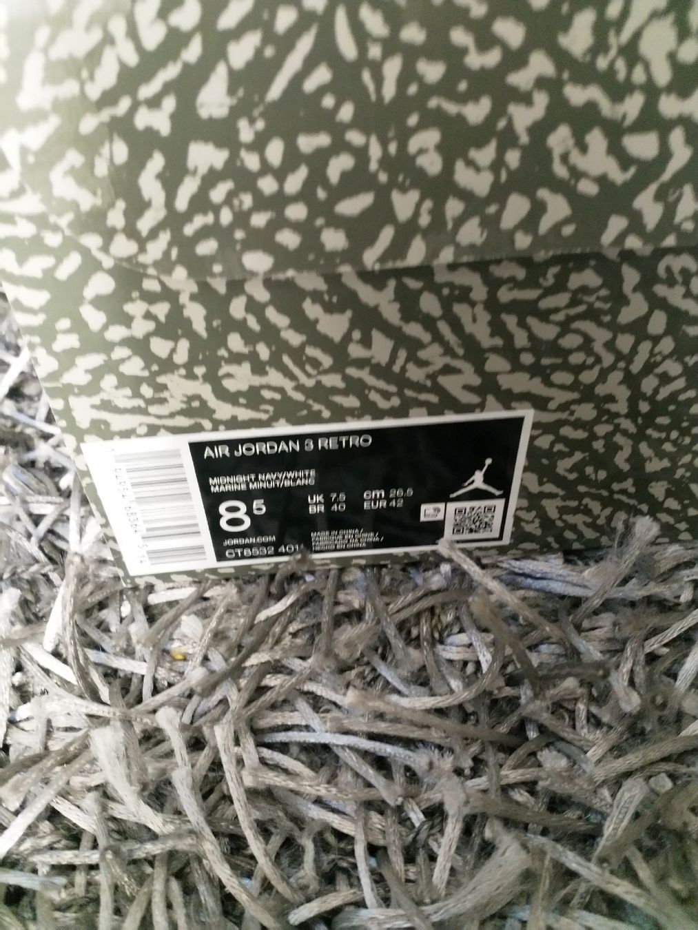 Scarpe da uomo: Nike Jordan 3 Retro "Georgetown" EU 42 – Nuovo e nell'imballaggio originale da Dübendorf venduto da Allseller 4