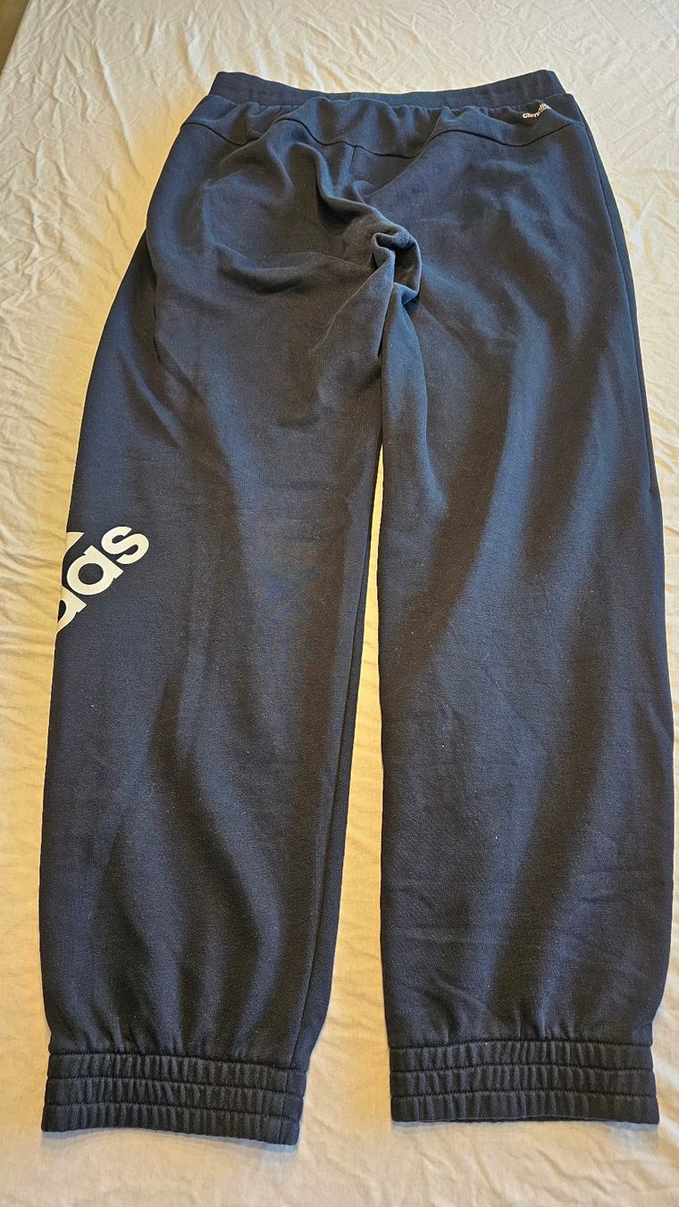 Pantalons: Adidas Hose Grösse M – D'occasion à Cham par Pfingsti 1
