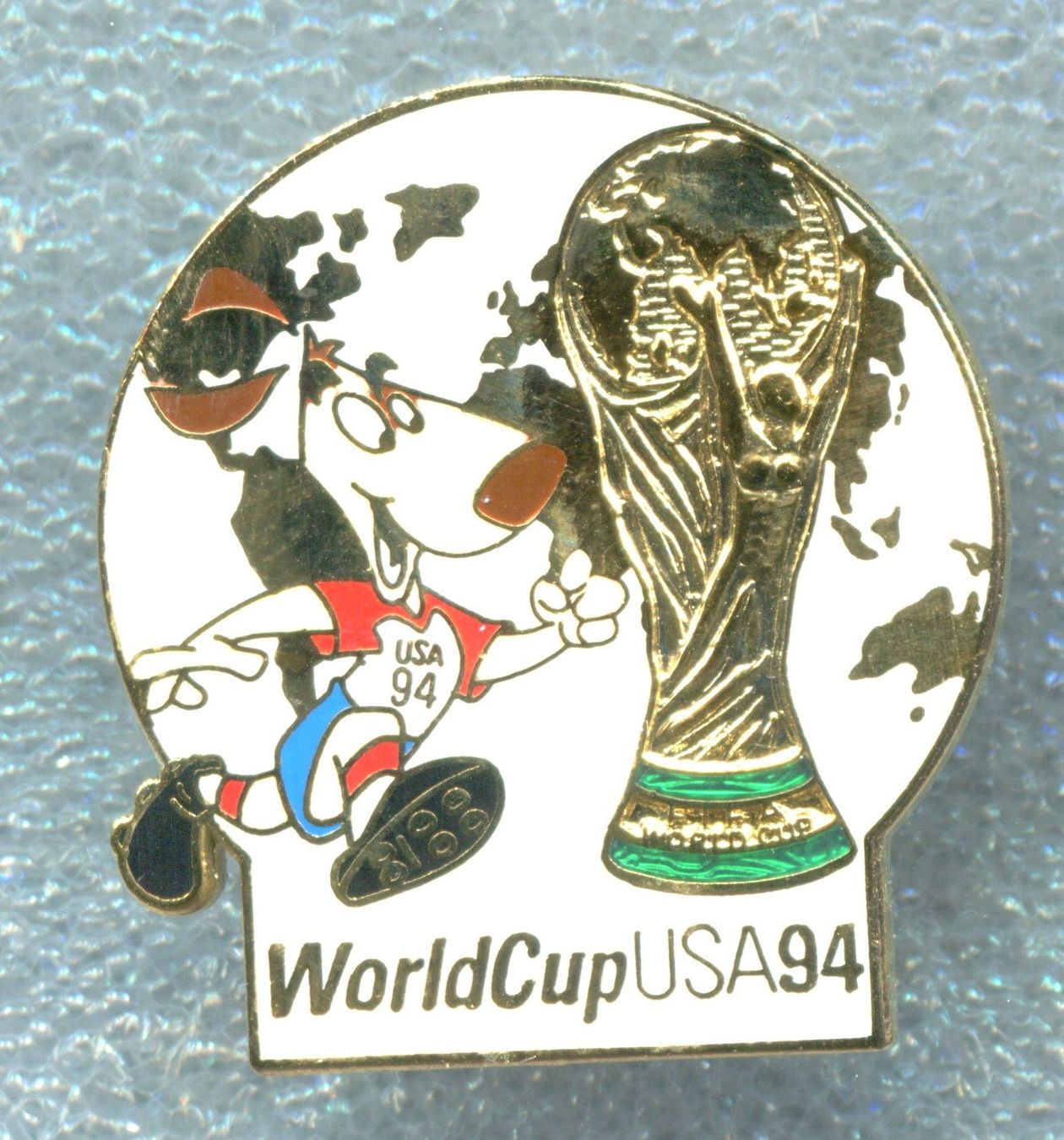 Fifa Plaketten & Abzeichen: FIFA  USA WM '94  Maskottchen  – Gebraucht aus Winterthur von Sammleroase
