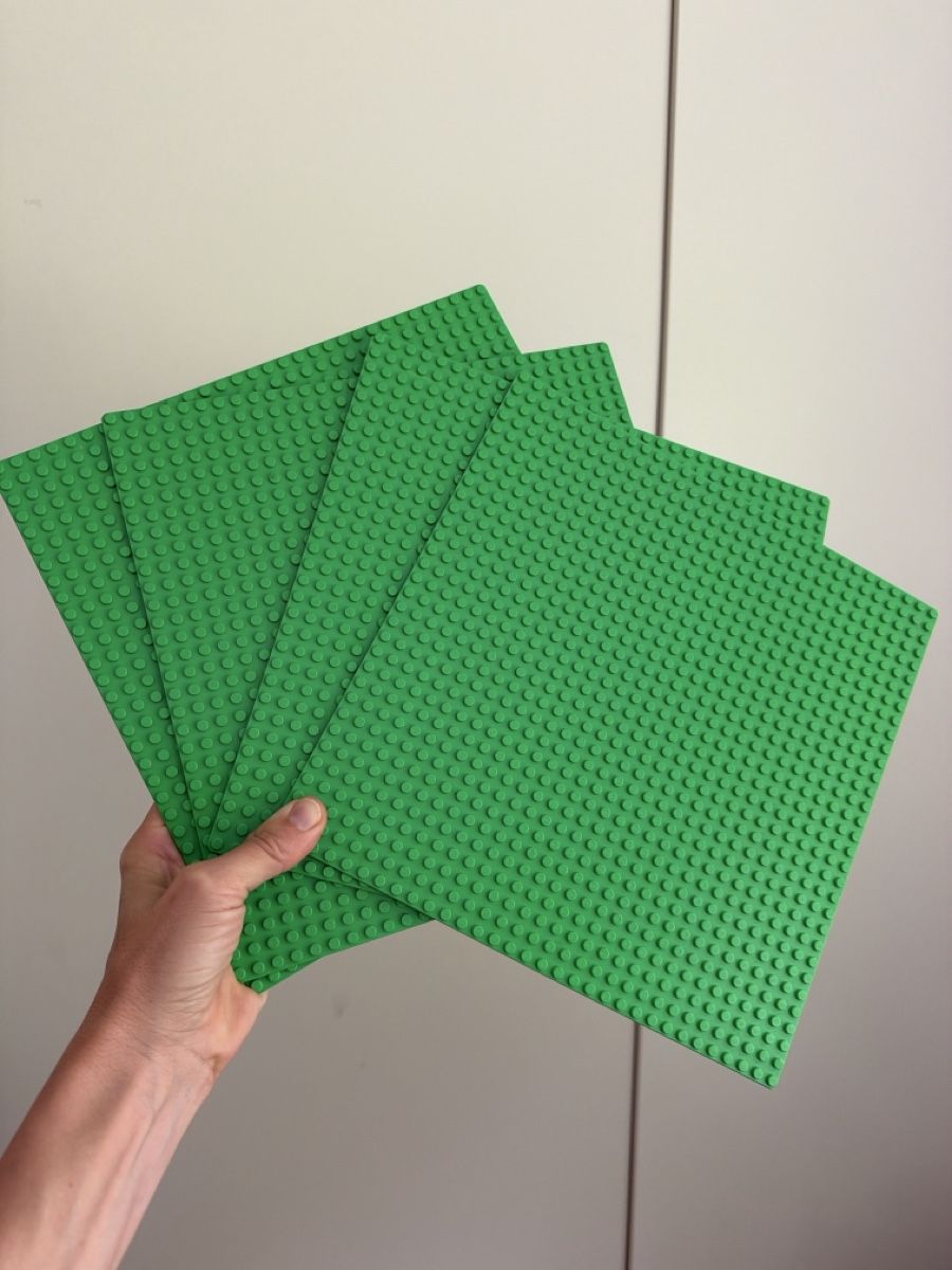 Lego Kit di costruzioni: 4 Legoplatten grün  – Usato da Meilen venduto da 123kurz