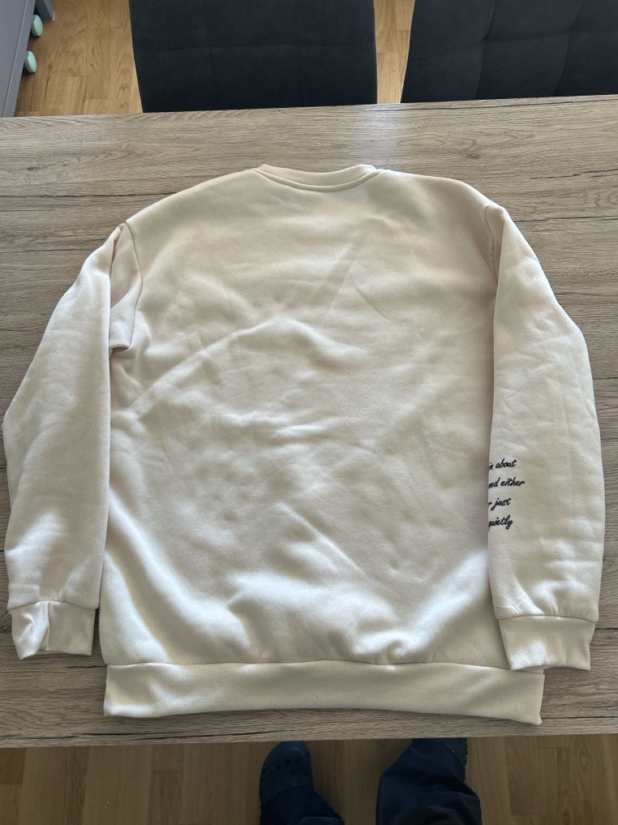 Pulls & Sweat-shirts: Pull blanc cassé  – D'occasion à St-Sulpice VD par pat_2d7h 1