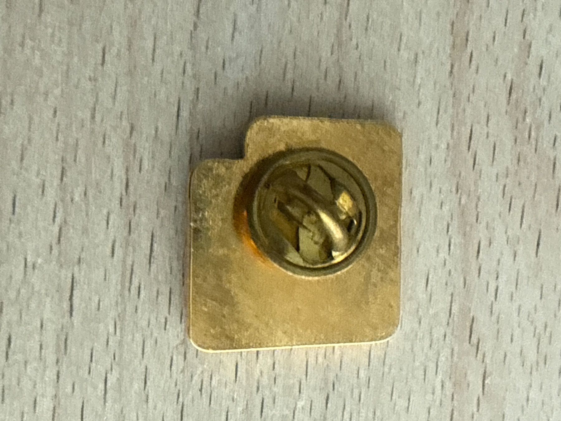 Plaquettes & Badges: Pin  SQUi PINILLA – D'occasion à Glattbrugg par Schweigmatt 1