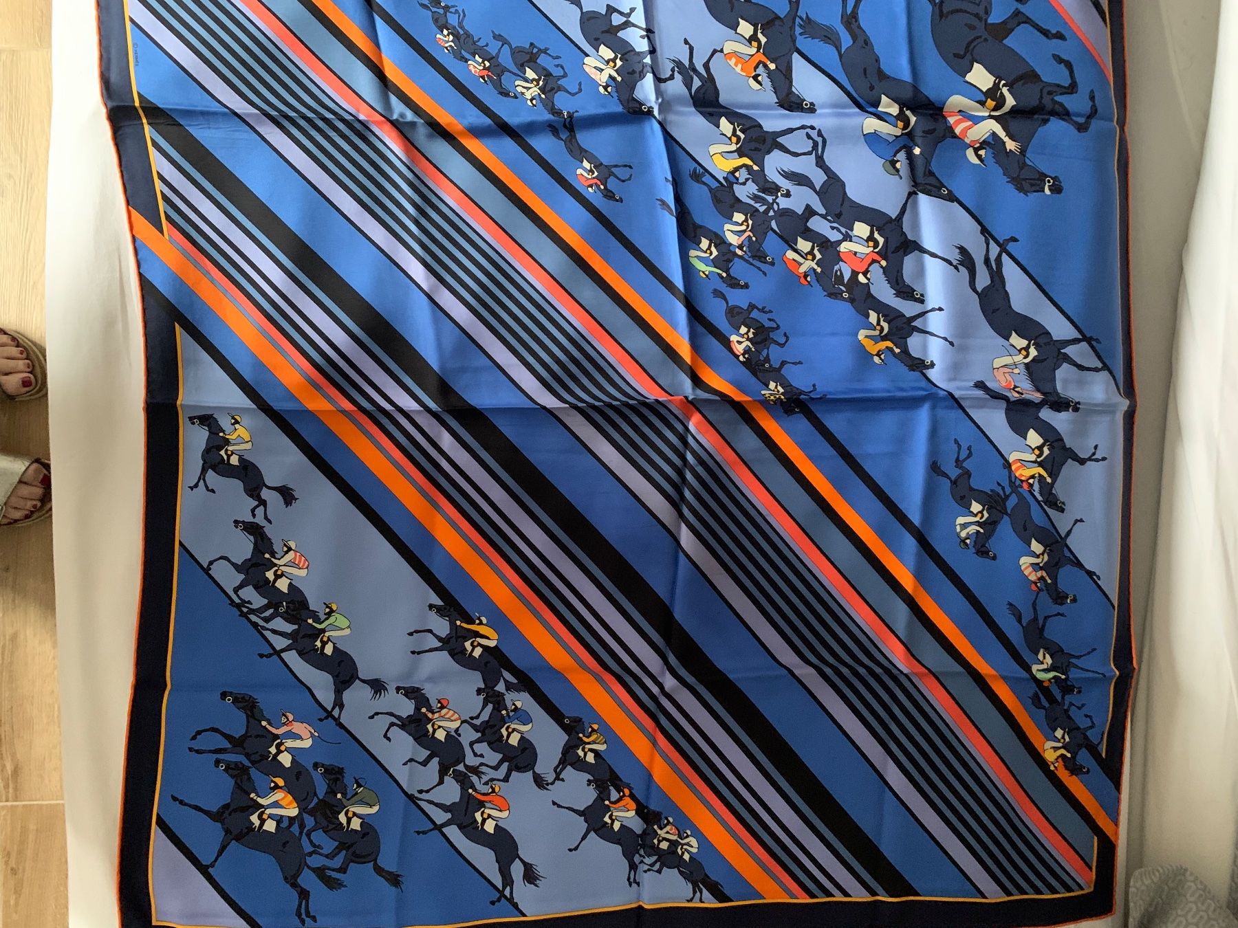 Hermès Foulard & Sciarpe: Carré Hermes – Nuovo e nell'imballaggio originale da Gimel venduto da fan_8tvc