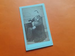 SCHWIIZER MAA DAZUMAL -HöHCHE PRIESCHTER mit ORDE -FREIBURG