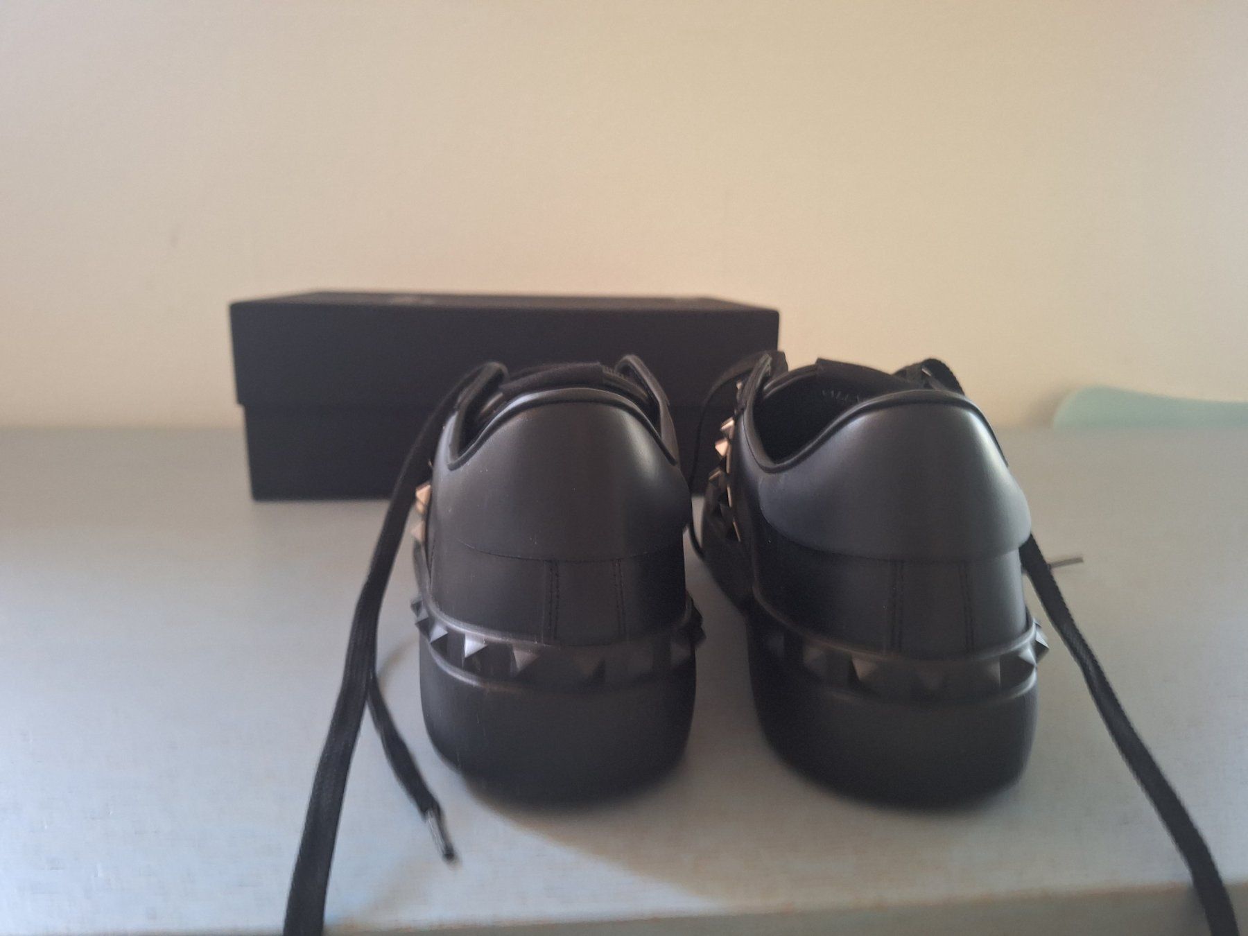 Valentino Scarpe da donna: VALENTINO GARAVANI Rockstud Sneaker schwarz, Gr. 39 – Nuovo (secondo la descrizione) da Zug venduto da BibiB 3