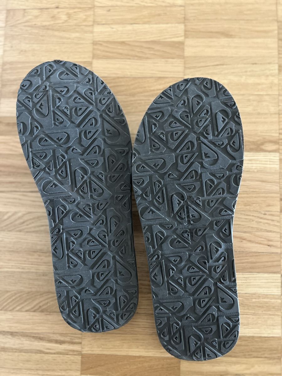 Quiksilver Herrenschuhe: Quiksilver Flip Flops – Gebraucht aus Basel von san_zks2 2