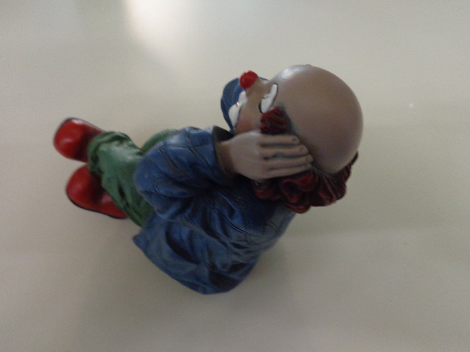 Statuette: Gilde Clown sitzend höre nix Hemd blau – Usato da Liestal venduto da Gecko16 3