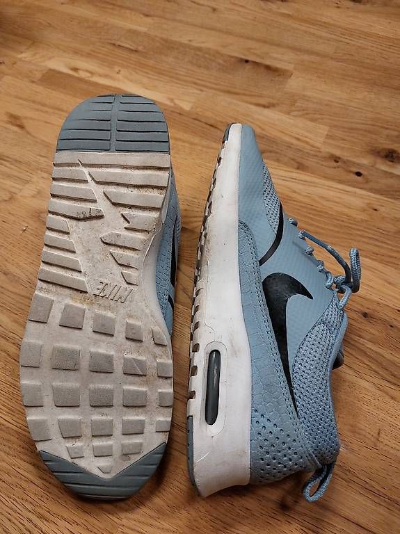 Damenschuhe: Nike Thea Gr. 38 – Gebraucht aus Urtenen-Schönbühl von alexaz 1