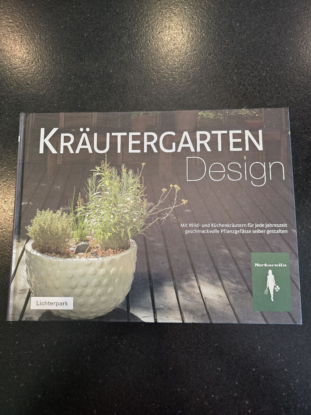 Libri: Kräutergarten Design (Herbarella alias Simone Quast) – Nuovo (secondo la descrizione) da St. Gallen venduto da charly92