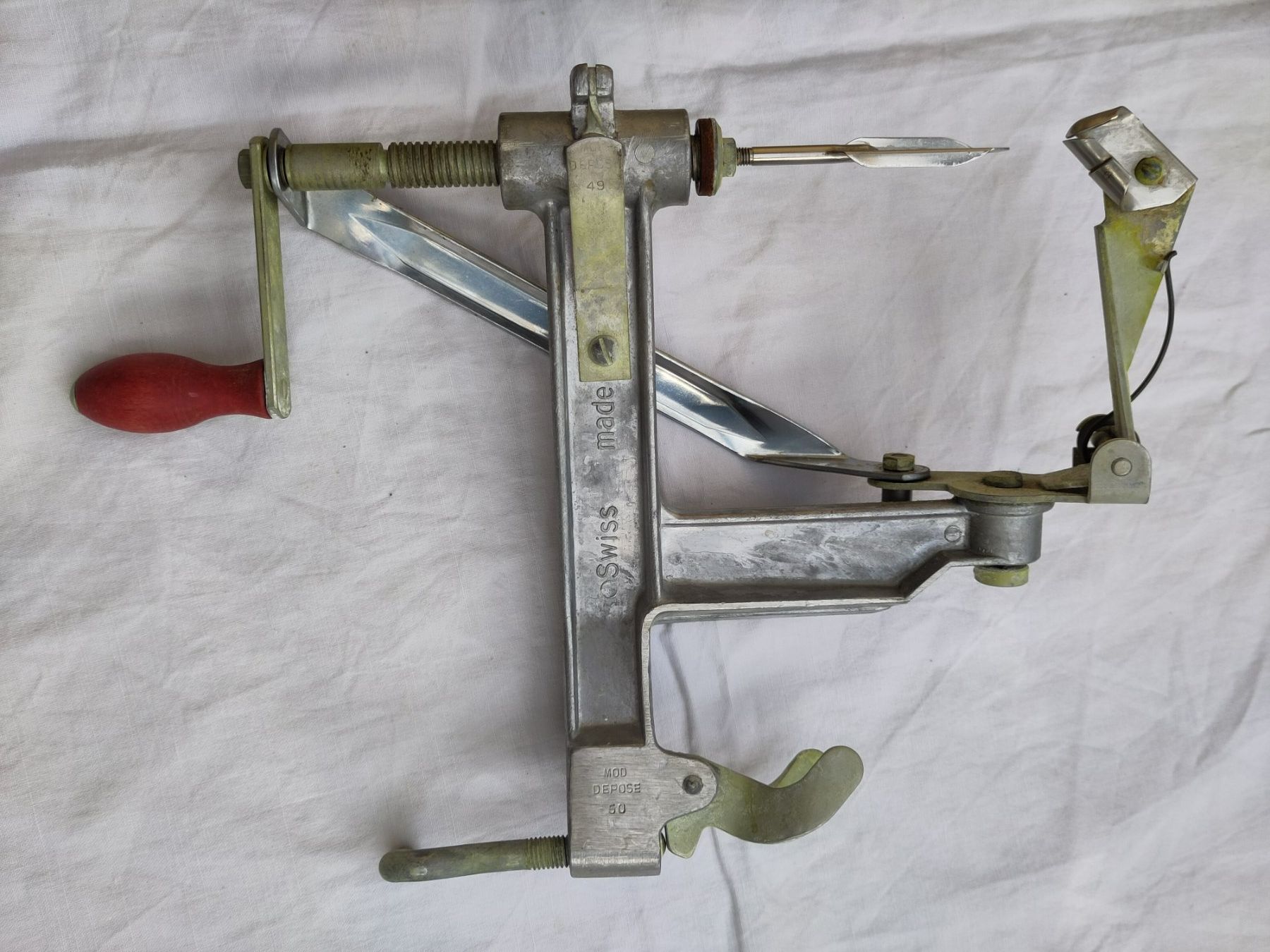 Küchengeräte: Museumsstück "Express Schälmaschine" Swiss made + Patent – Neu und originalverpackt aus Muttenz von Laeckerlihamschter 3