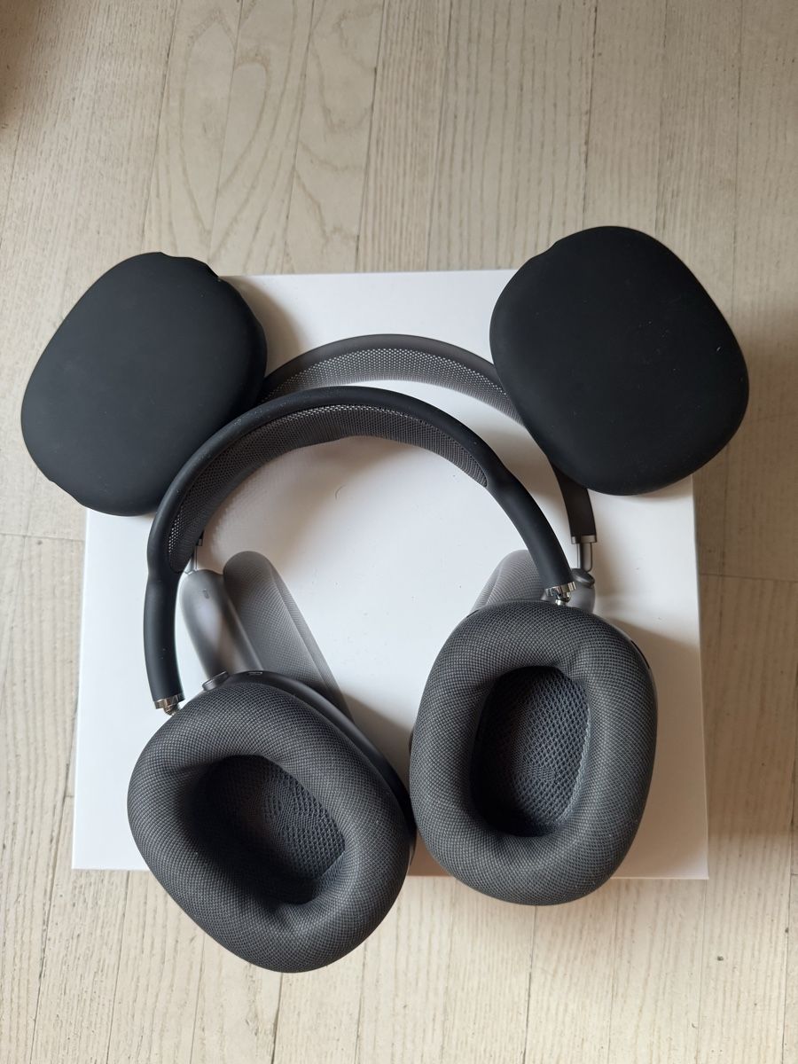 Apple Casques audio: AirPods Max  – D'occasion à Losone par Jaurisse.martinoni 2