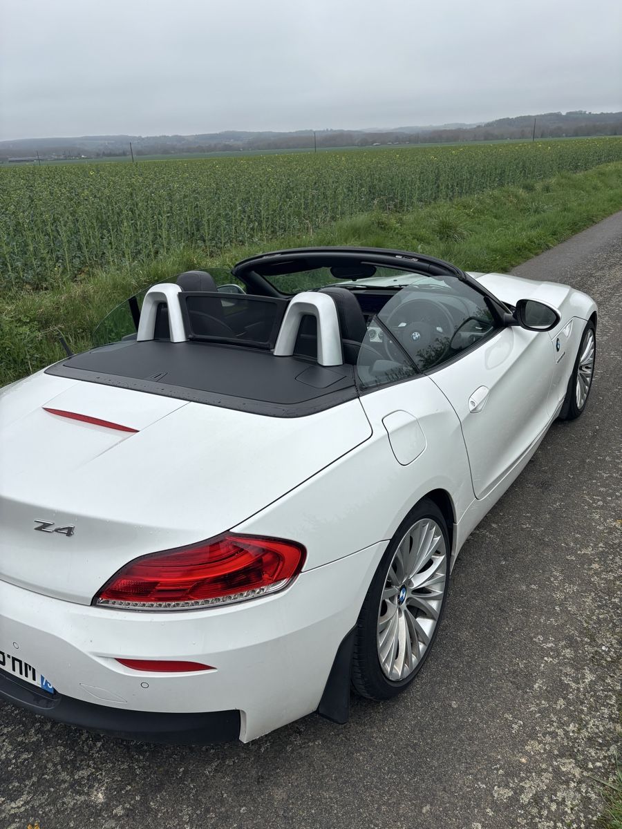 BMW Automobili: BMW Z4 s23i cabriolet blanc - RHD – Usato da Renens VD venduto da seb_sv2c 1
