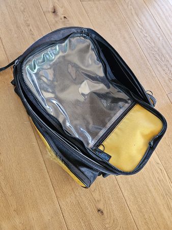 Tankrucksack für Reisen mit dem Töff