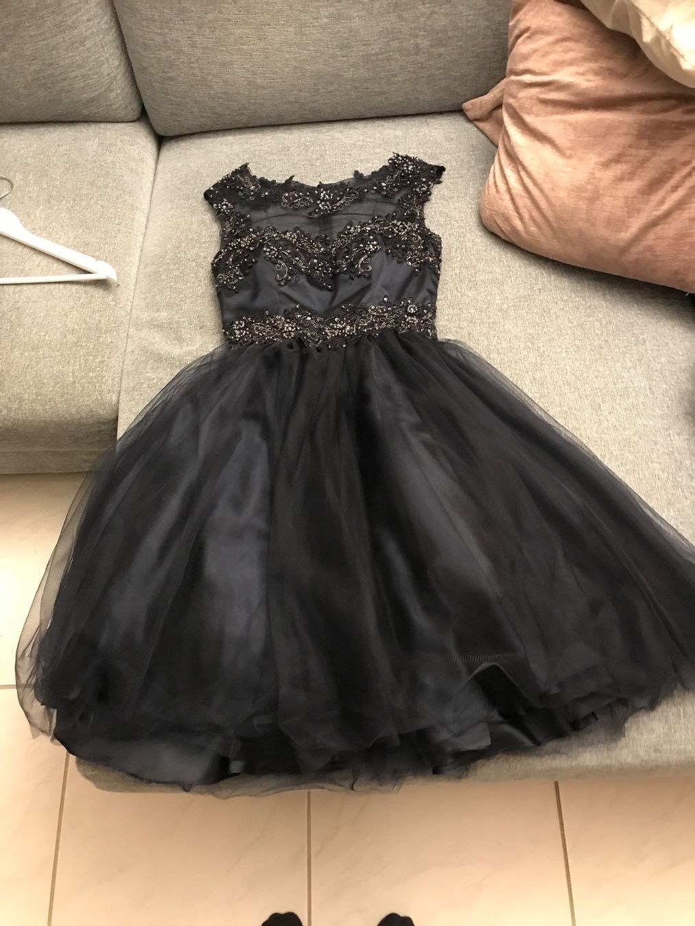 Robes: Abendkleid – D'occasion à Niederglatt ZH par Mary102