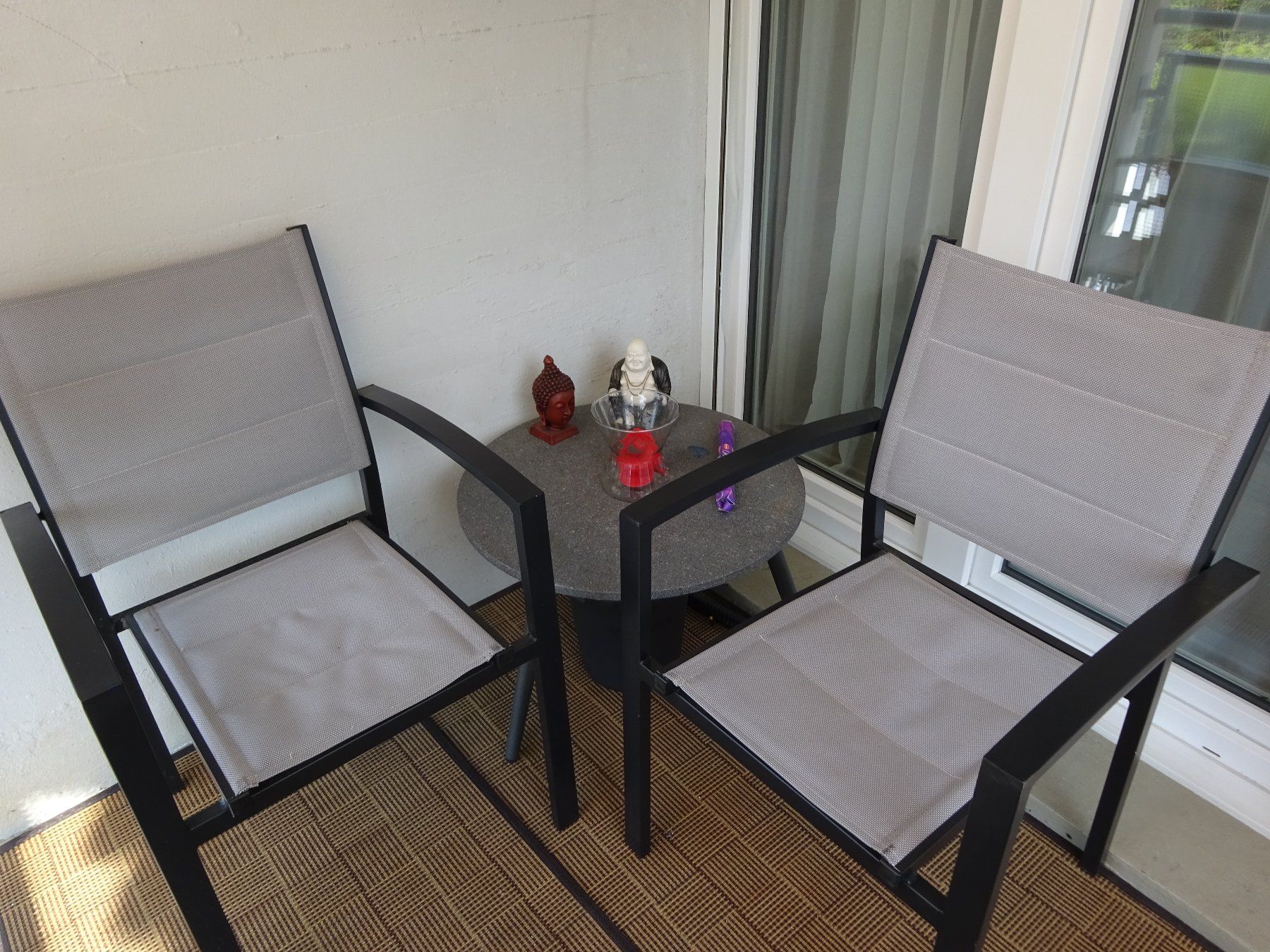 Set di tavolo e panche: Schöne Balkon-Gartenmöbel/Obi – Nuovo (secondo la descrizione) da Rothrist venduto da Valley1