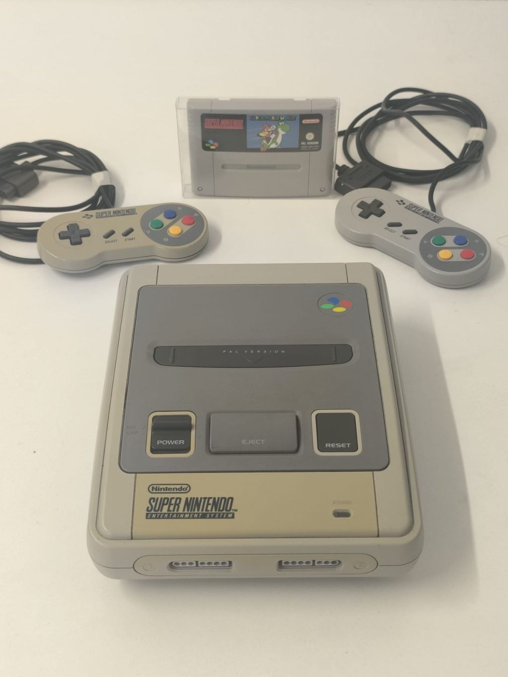 Nintendo Console: Super Nintendo | 2 Controller et Super Mario – Usato da Conthey venduto da costafrederico