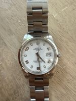 Rolex Oyster Perpetual Date 15200