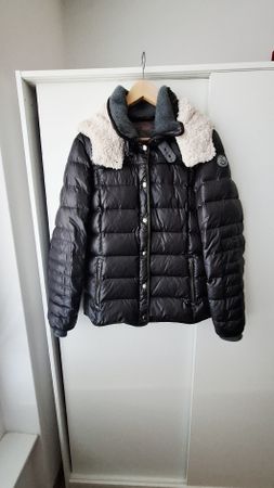 Daunenjacke