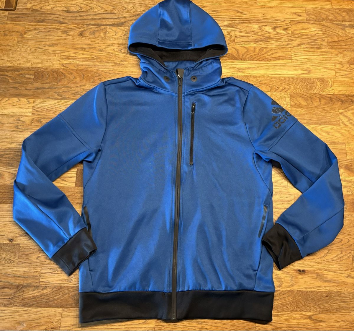 Adidas Jacken & Mäntel: Adidas Sportjacke Gr.164 – Gebraucht aus Oberdorf SO von sa-na
