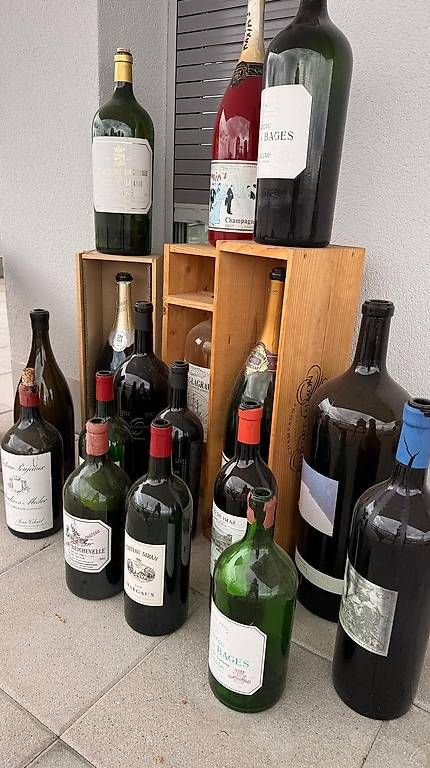 Altro in Stoviglie & Bicchieri: Diverse Grossformatflaschen als Deko – Usato da Reinach BL venduto da Weissvonnix 1