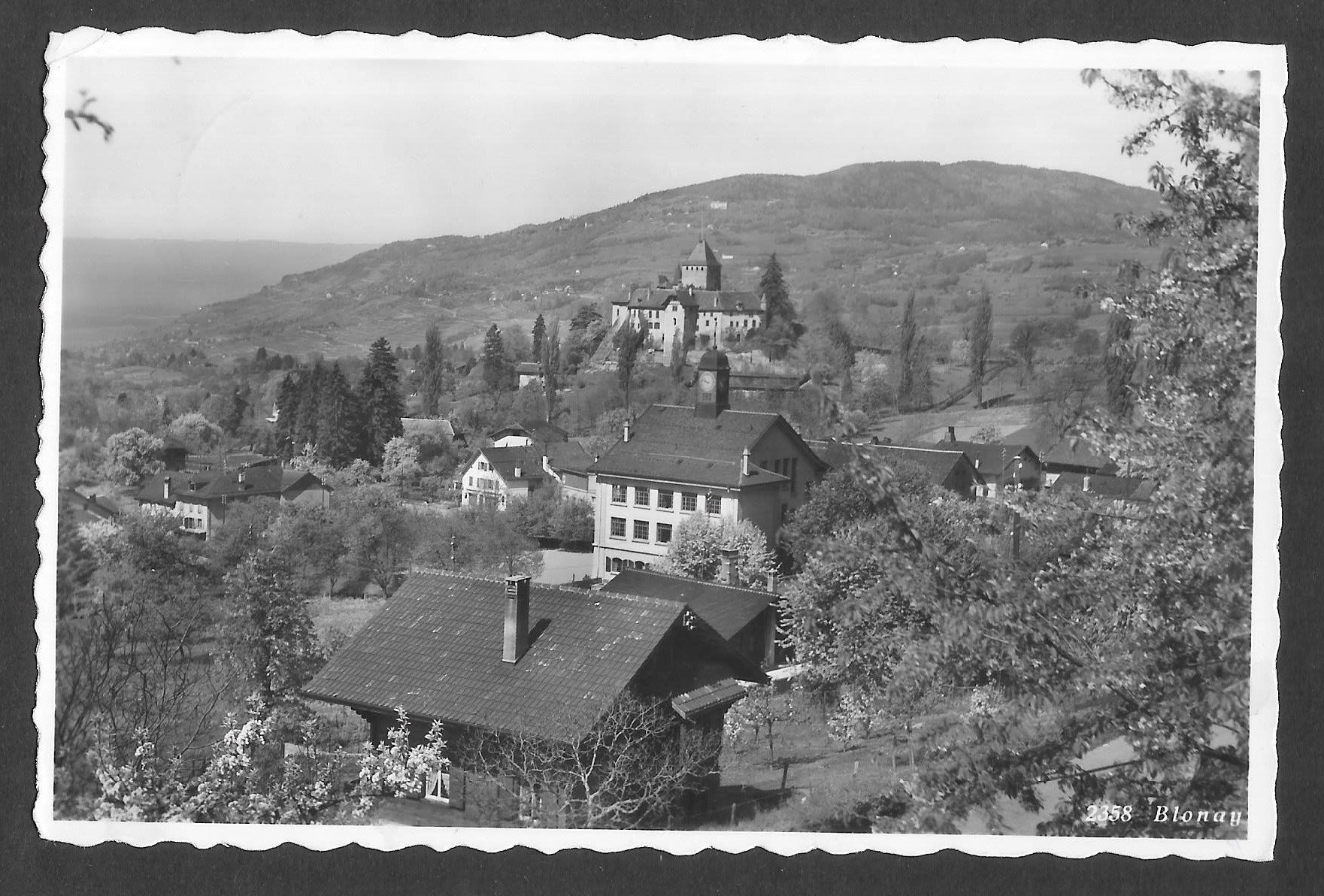 Ansichtskarten: Blonay Teilansicht mit Schloss – Gebraucht aus Olten von clotaldi