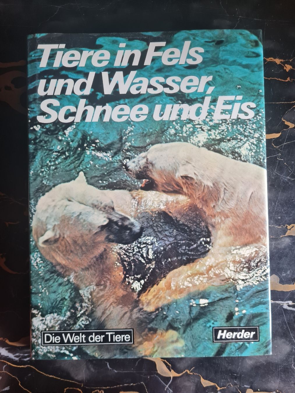 Libri: Die Welt der Tiere 4 Bände Herder Tierbücher – Usato da Bäretswil venduto da Rio. 1