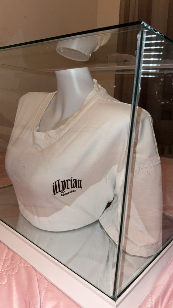 T-shirt: T-Shirt Crop weiss  – Nuovo (secondo la descrizione) da Buchs AG venduto da era_5wsj