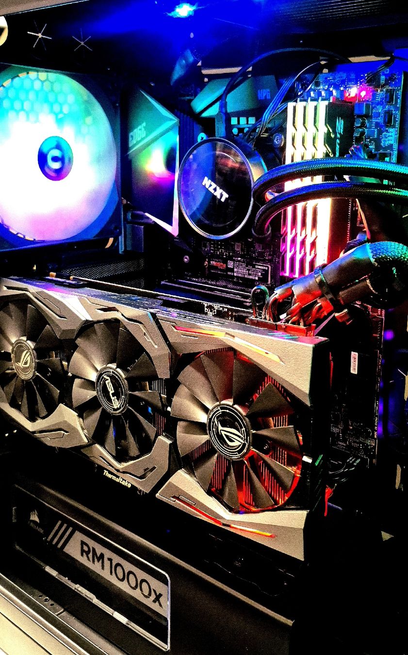 Intel PC: Pc – Usato da Büron venduto da ele_gwr9 1