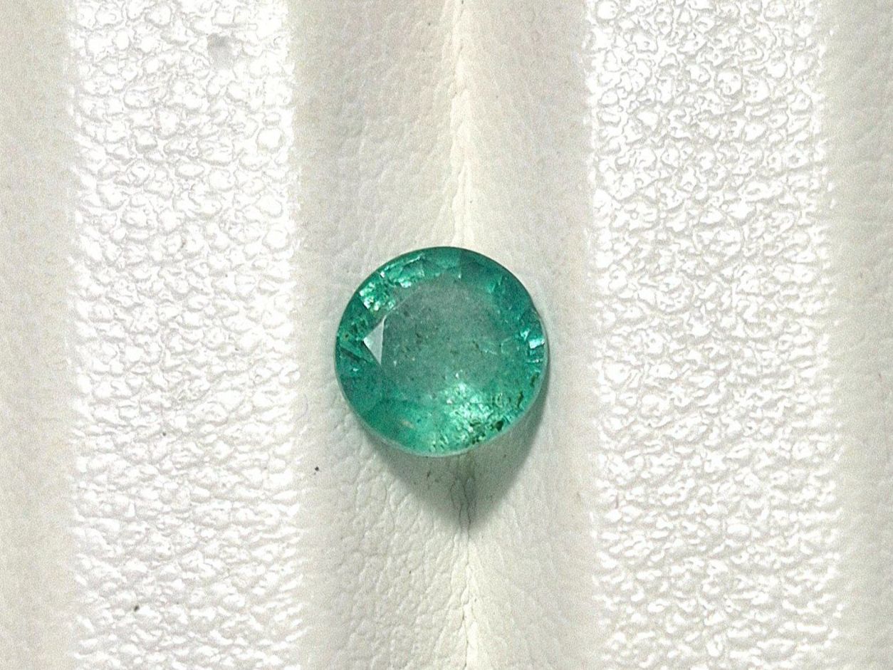 Edelsteine: Smaragd mit Zertifikat 1.03ct. – Neu und originalverpackt aus Zürich von GOS08 2