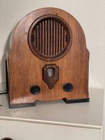 Radio aus den Jahren 1980