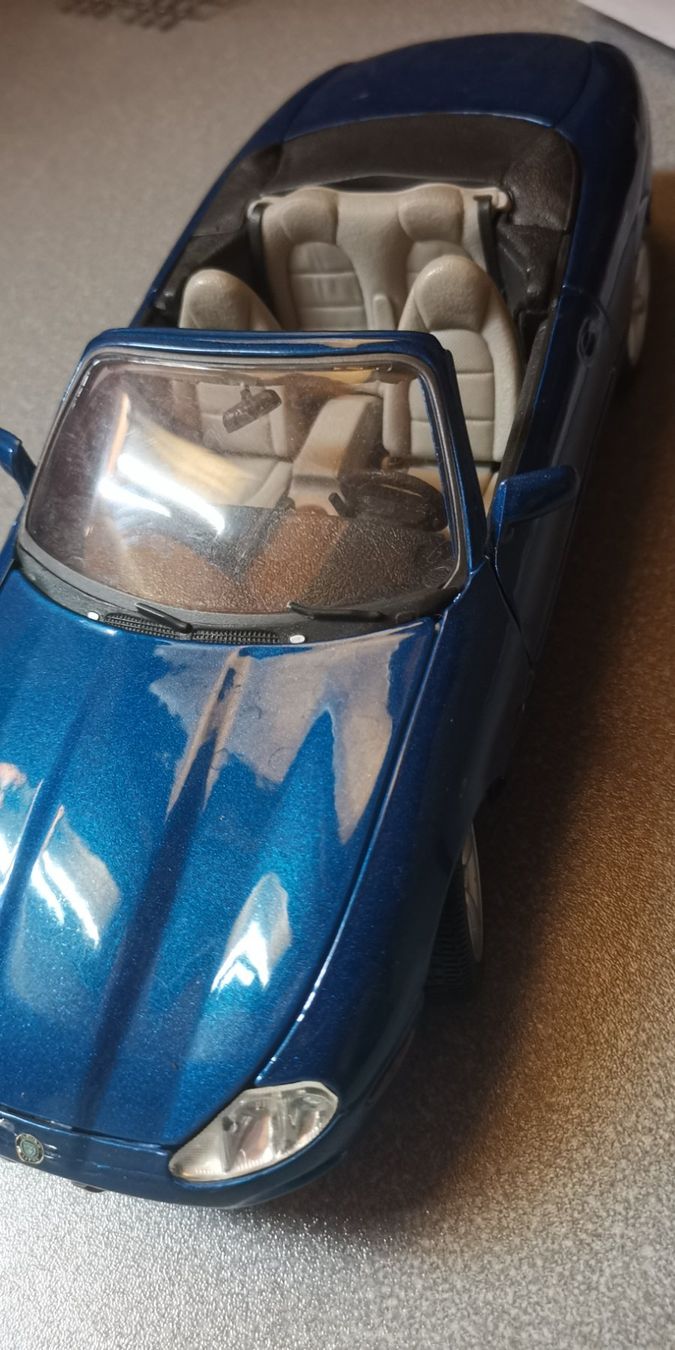 Jaguar Modellini d'auto: JAGUAR, Modelle, 10 Stück – Usato da Hausen AG venduto da inf_c5y7 6