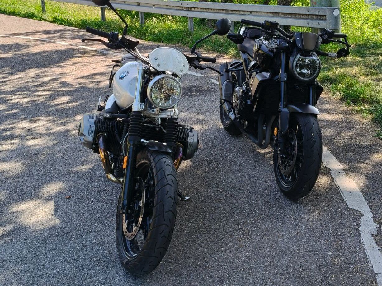 BMW Route: BMW R Nine T – D'occasion à Schaffhausen par Buell1125CR 6