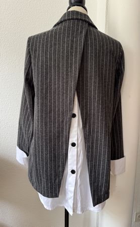 Veste Lovika Paris rayée, taille M-L, stylée et originale!
