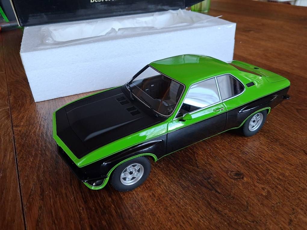 Modellini d'auto: Opel Manta 2.8 TE 1:18 Bos – Usato da Huttwil venduto da kadett_78 3