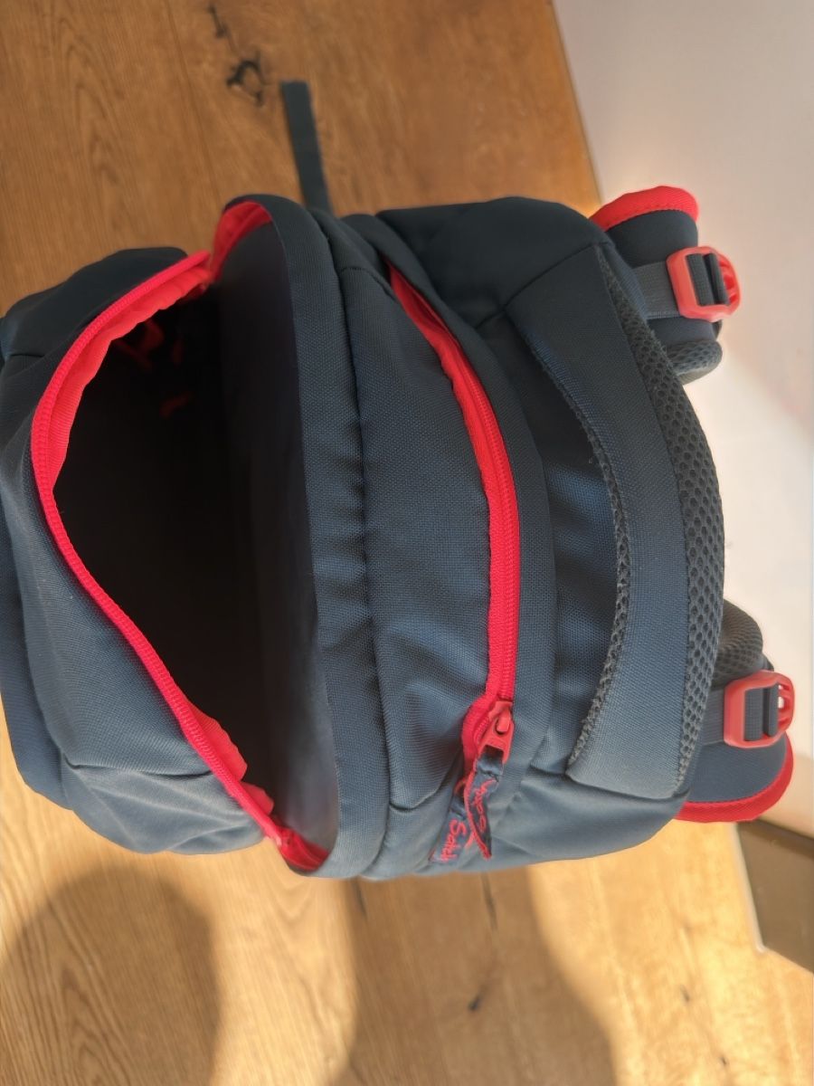 Satch Zaini: Satch Schulrucksack Blau/Pink  – Usato da Zug venduto da Trulli04 3