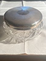 Bonbonnière en métal argenté Française,ancienne 
