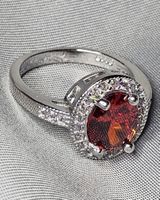 Ring mit rotem Zirkonia, 925 versilbert Gr. 8