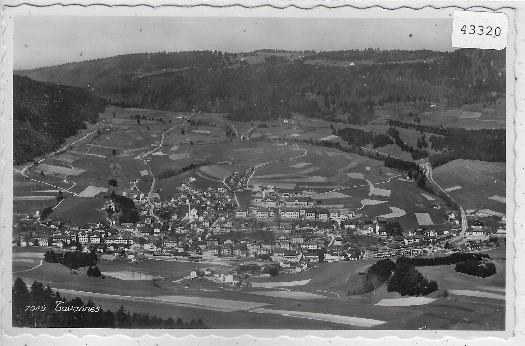 Cartoline postali: Tavannes - Vue generale – Usato da Ettingen venduto da Kartenplanet