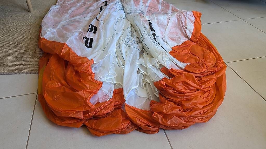 Sport dell'aria & Aquiloni: Parapente Niviuk Hook 6P 20m – Usato da Provence venduto da tokoclo 1