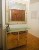 Wunderschöner Schuhschrank & Wandspiegel