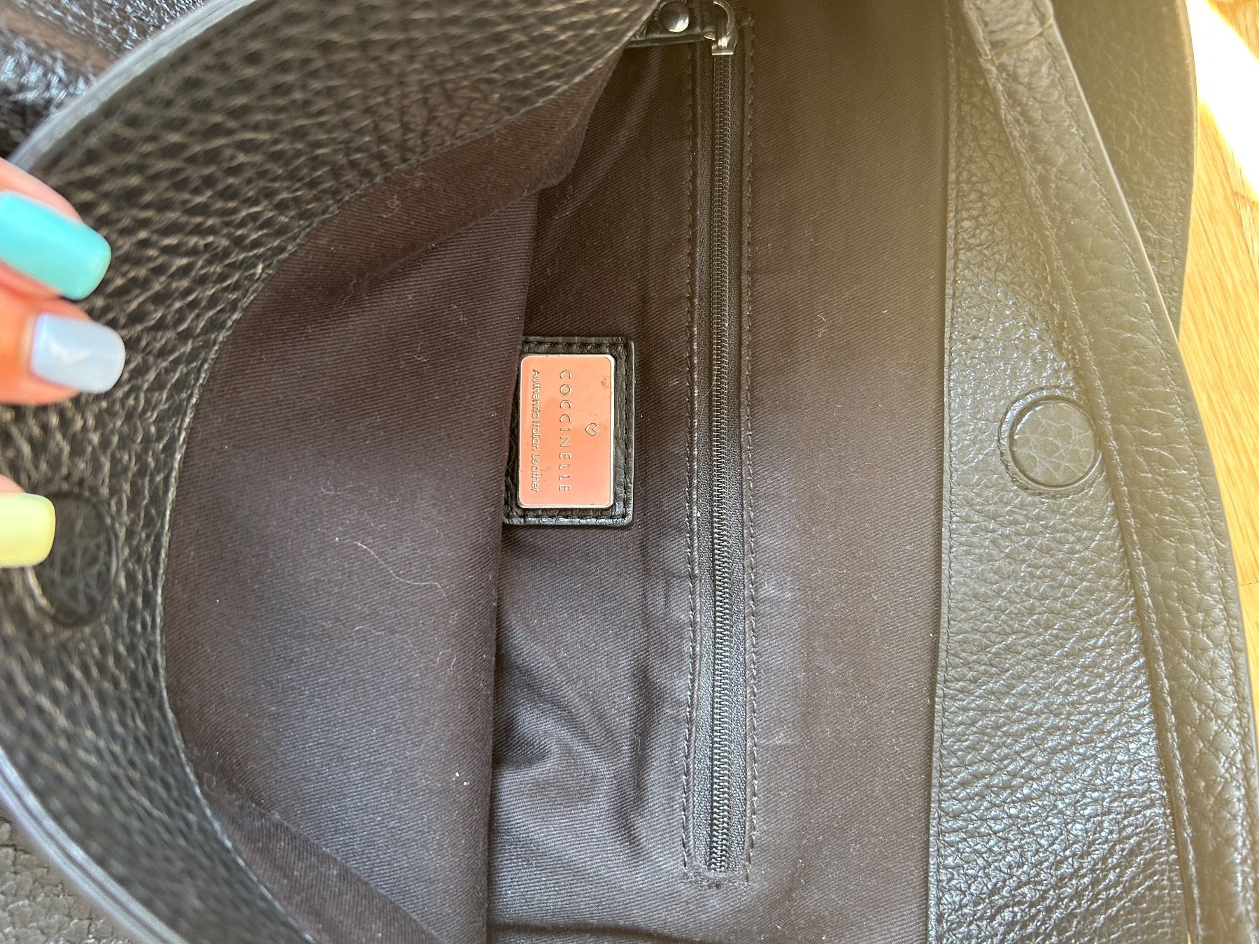 Coccinelle Sacs femmes: Coccinelle Classic Handbag – D'occasion à Zürich par Madita_auf_der_Erbse 6