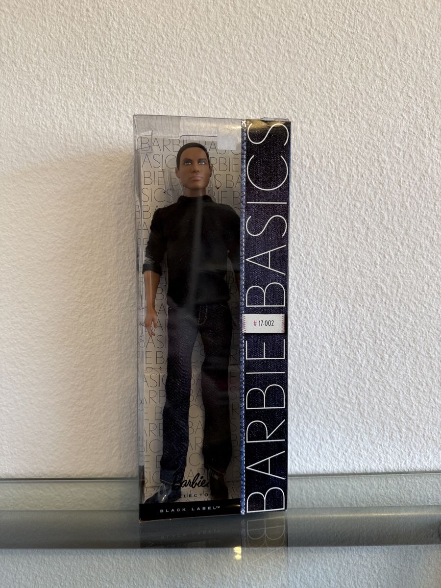 Poupées: Barbie Basics Ken Model 17 – Neuf avec emballage d'origine à Altstätten SG par hsc_7wn6