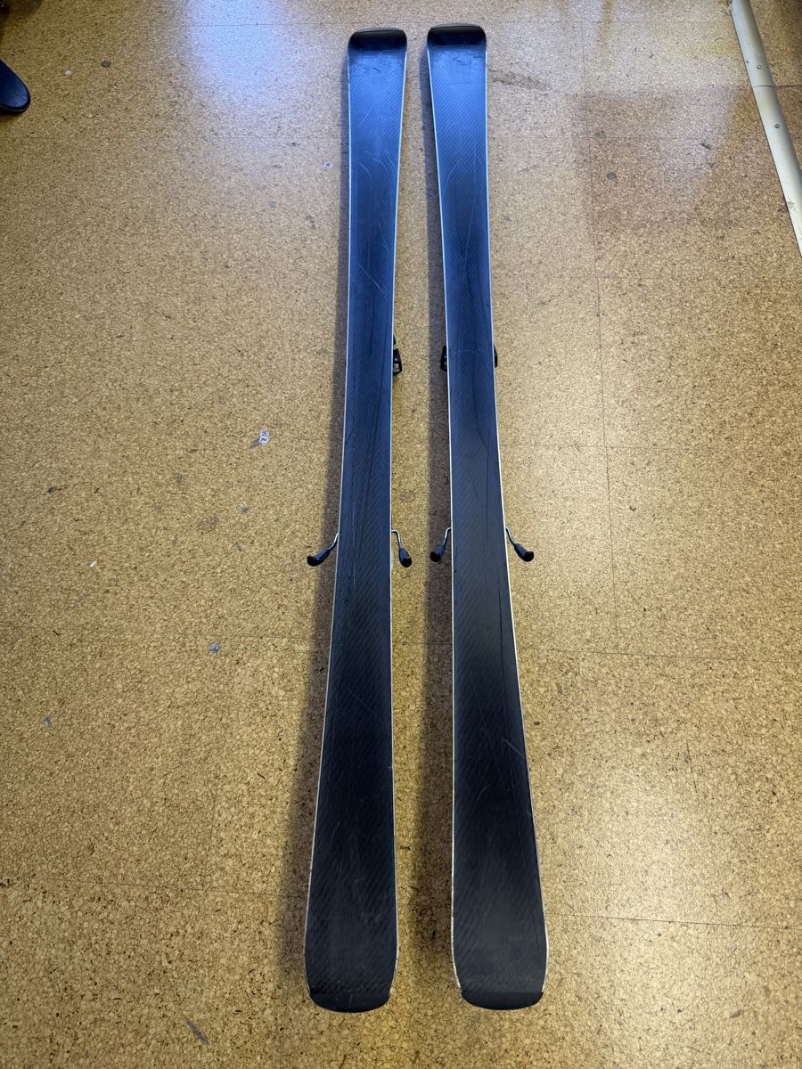 Head Skis: HEAD X-Frame / Lite Thang Ski 155 cm inkl. Bindung – Gebraucht aus Gurmels von SwissShop21 4