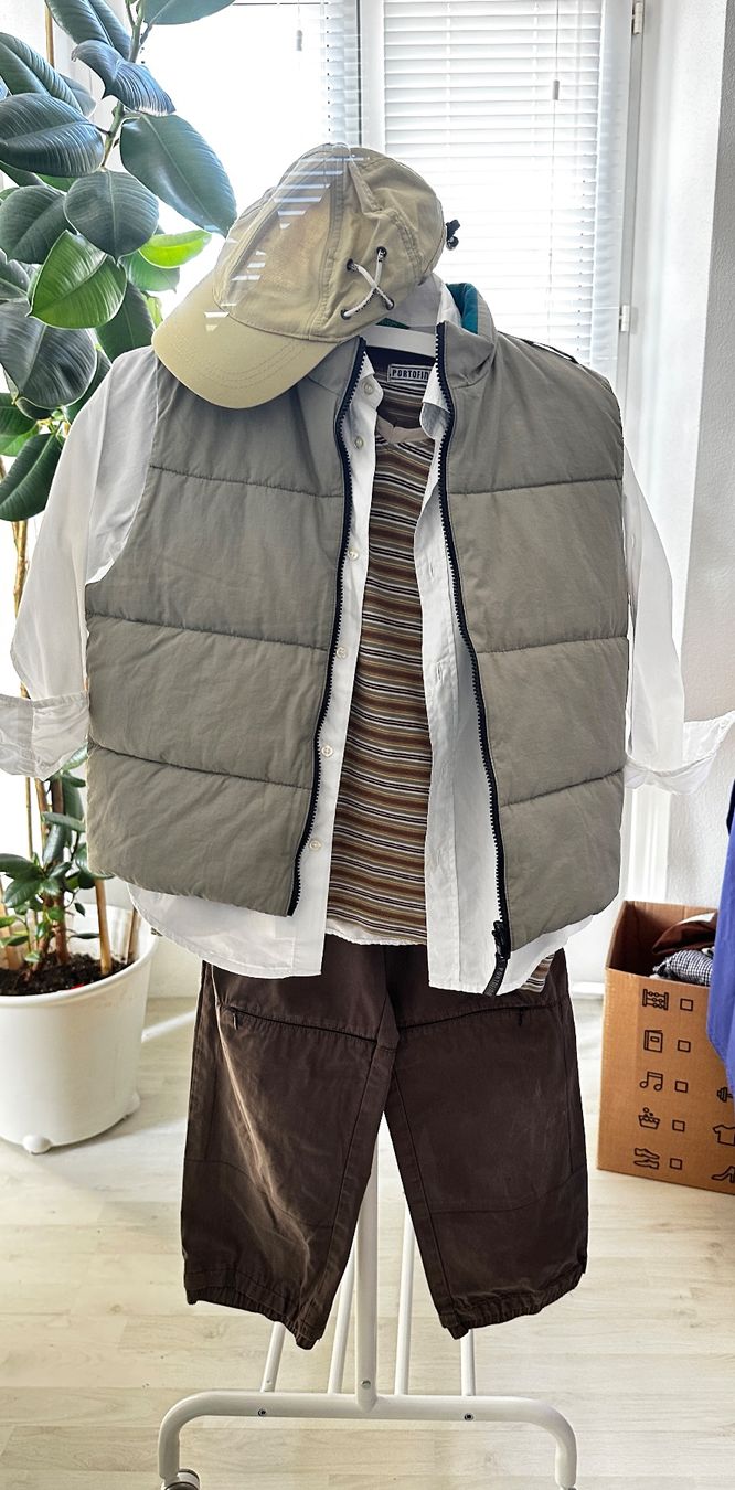 Lotti & Set di vestiti: Grosses Jungen Kleiderpaket, super qualitative Sets, 122/128 – Usato da Viganello venduto da Aoho 3