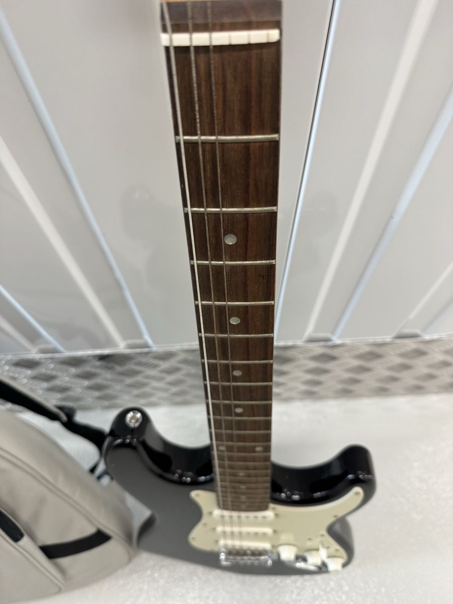 Strumenti musicali: Guitare Tenson strat – Usato da Corbeyrier venduto da ant_2r6l 3