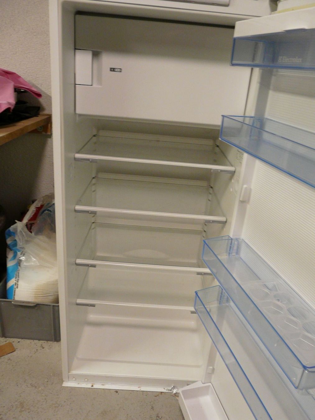 Electrolux Kühlschrank: EB Kühlschrank Elektrolux Typ EK1012 – Gebraucht aus Holziken von bau_6g8t 1