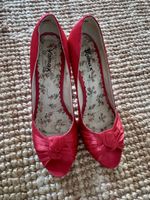 Satin Damenschuhe rot Grösse 38